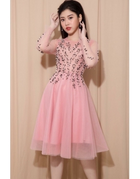 ĐẦM DỰ TIỆC 6