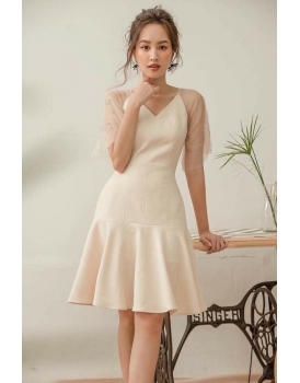 ĐẦM TAY VOAN CỔ V ĐUÔI CÁ Đ00005